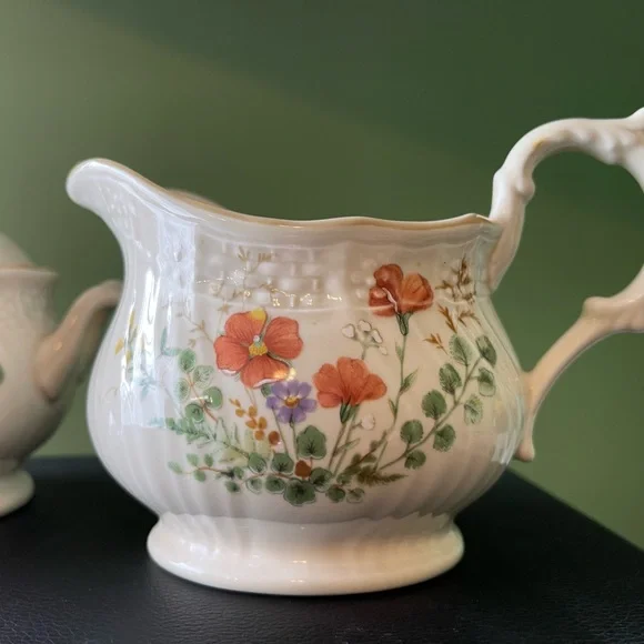 Discontinued Mikasa Margaux Floral Cream and Sugar Set - Picture 2 of 6